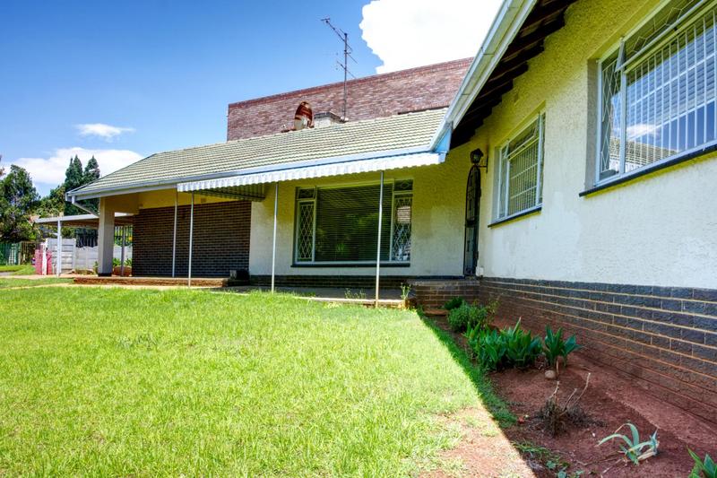 4 Bedroom Property for Sale in Montgomery Park Gauteng