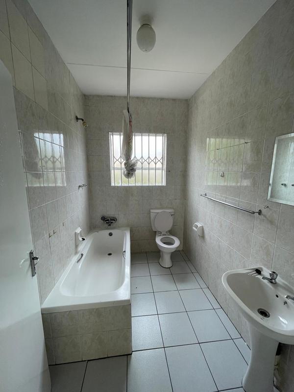 2 Bedroom Property for Sale in Halfway Gardens Gauteng
