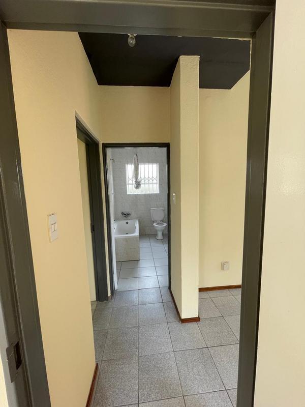 2 Bedroom Property for Sale in Halfway Gardens Gauteng