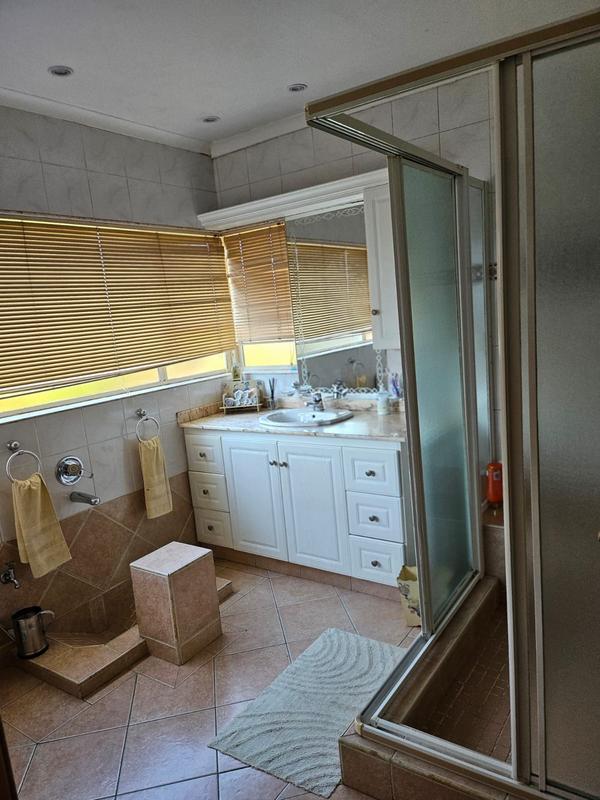 4 Bedroom Property for Sale in Erasmia Gauteng