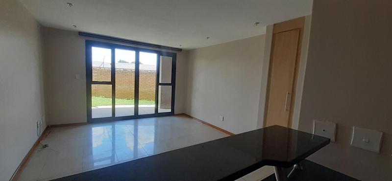 2 Bedroom Property for Sale in Rooihuiskraal North Gauteng