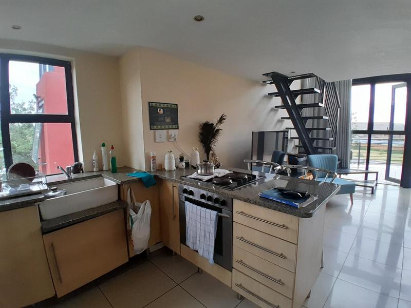 1 Bedroom Property for Sale in Rooihuiskraal North Gauteng