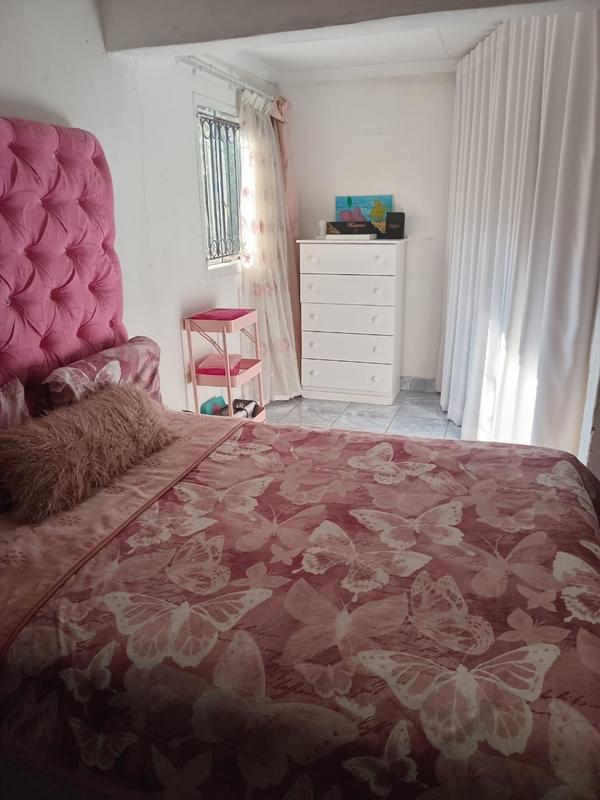 3 Bedroom Property for Sale in Lotus Gardens Gauteng