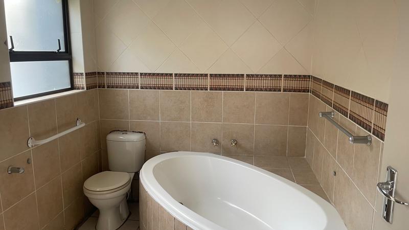 3 Bedroom Property for Sale in Eldo Manor Gauteng