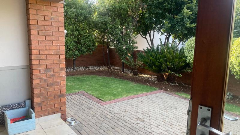 3 Bedroom Property for Sale in Eldo Ridge Estate Gauteng