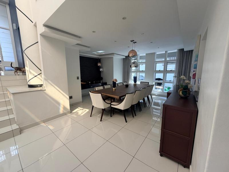 7 Bedroom Property for Sale in Claudius Gauteng