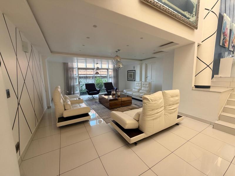 7 Bedroom Property for Sale in Claudius Gauteng