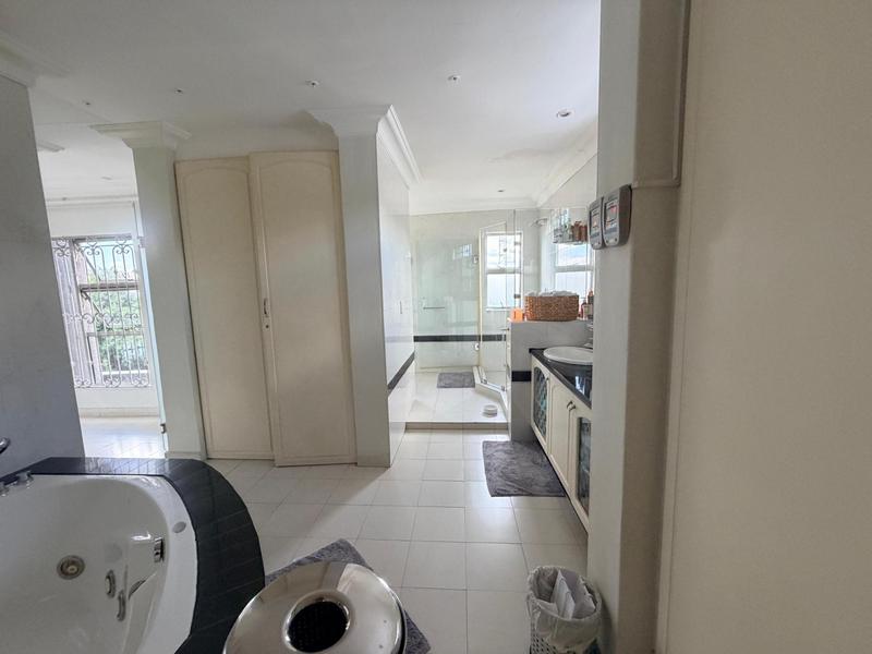 7 Bedroom Property for Sale in Claudius Gauteng