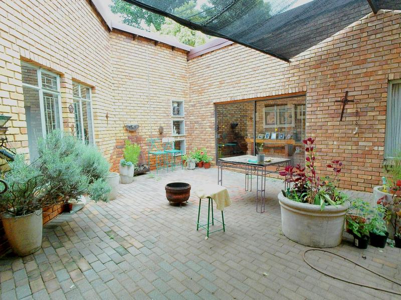 4 Bedroom Property for Sale in Amandasig Gauteng