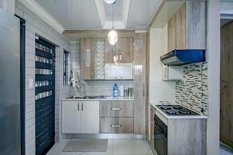 4 Bedroom Property for Sale in Chantelle Gauteng