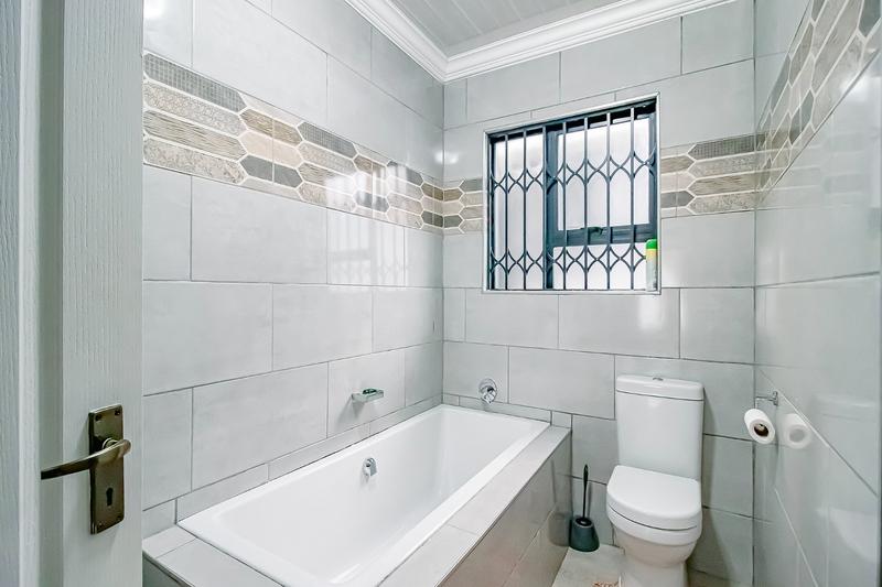 4 Bedroom Property for Sale in Chantelle Gauteng