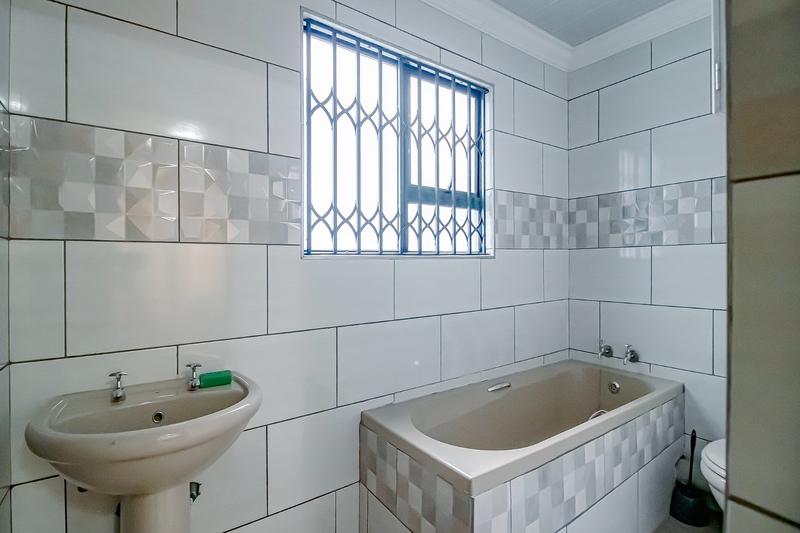 4 Bedroom Property for Sale in Chantelle Gauteng