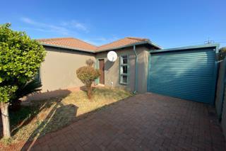 3 Bedroom Property for Sale in The Orchards Gauteng