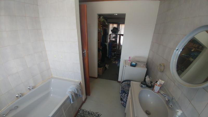 5 Bedroom Property for Sale in Capital Park Gauteng