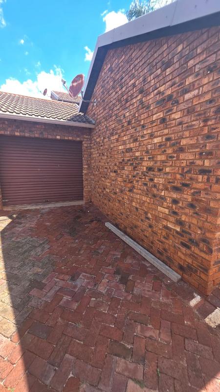 3 Bedroom Property for Sale in Doornpoort Gauteng