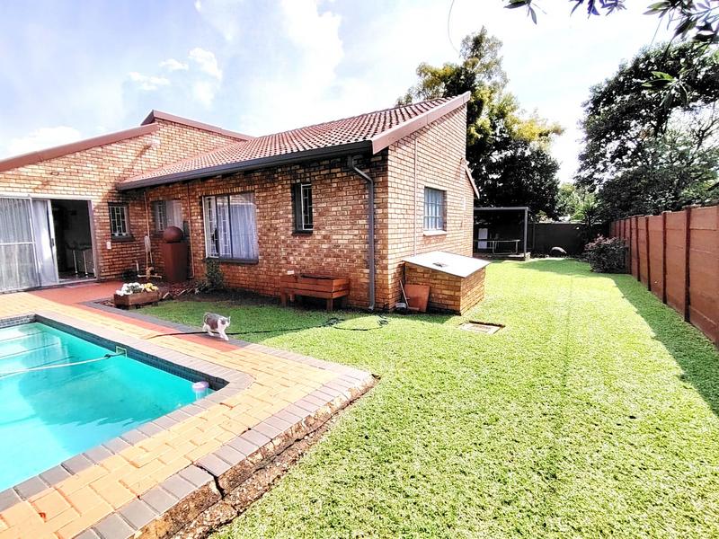 3 Bedroom Property for Sale in Doornpoort Gauteng