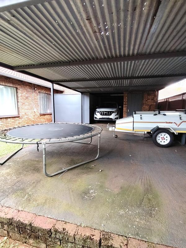 3 Bedroom Property for Sale in Doornpoort Gauteng