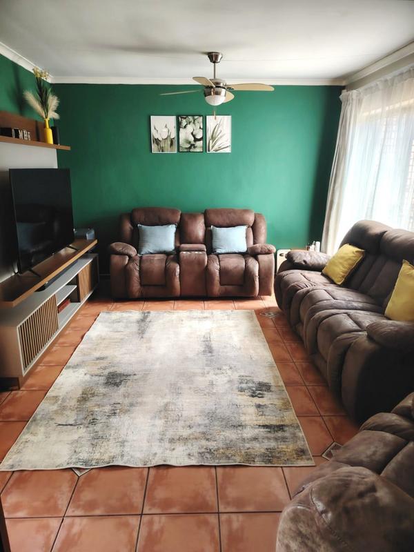 3 Bedroom Property for Sale in Doornpoort Gauteng