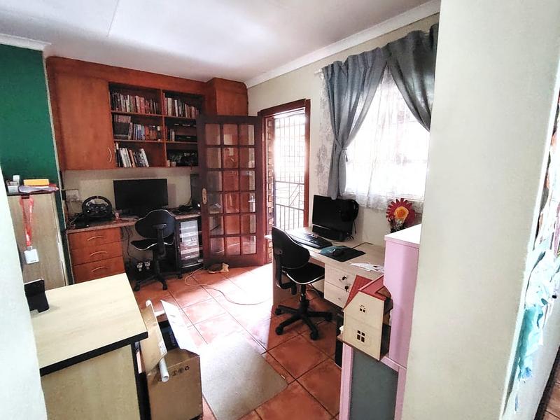 3 Bedroom Property for Sale in Doornpoort Gauteng