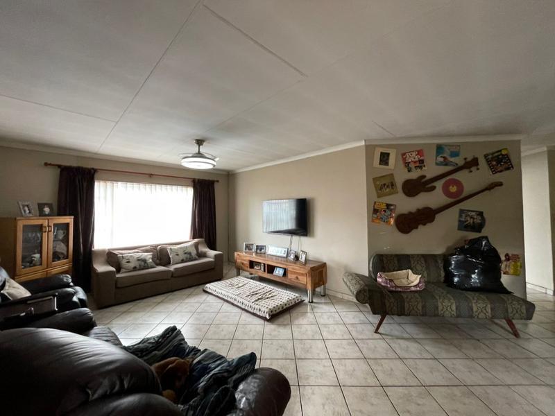 3 Bedroom Property for Sale in Montana Park Gauteng