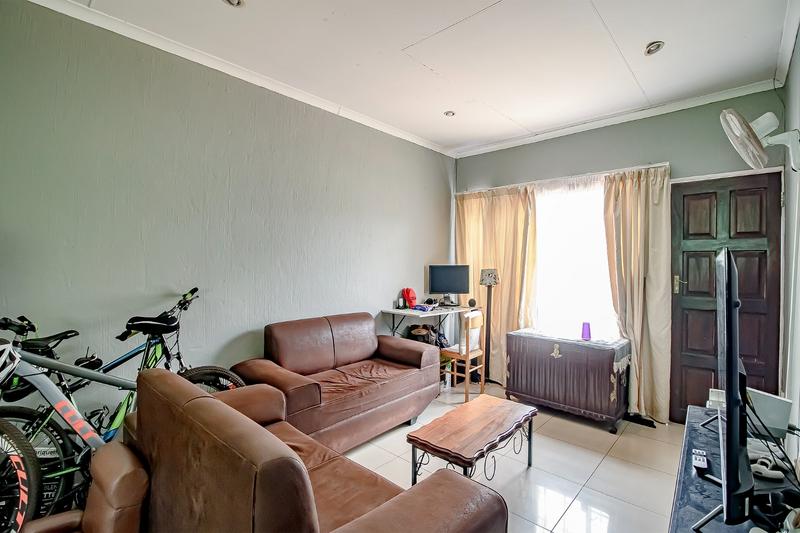2 Bedroom Property for Sale in Montana Park Gauteng