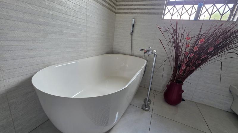 3 Bedroom Property for Sale in Montana Tuine Gauteng