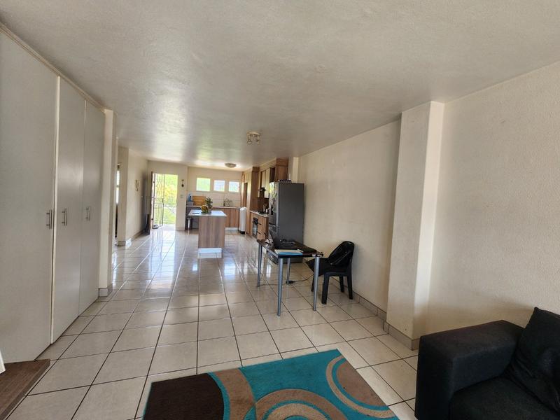 2 Bedroom Property for Sale in Pretoria North Gauteng