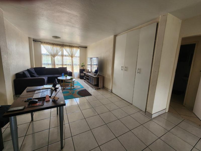 2 Bedroom Property for Sale in Pretoria North Gauteng