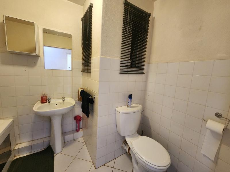 2 Bedroom Property for Sale in Pretoria North Gauteng