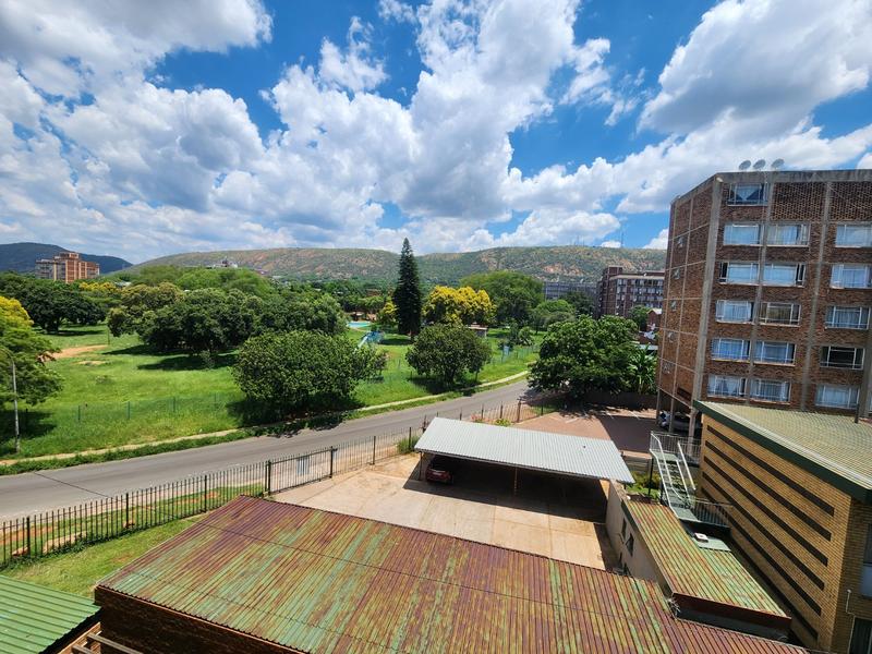 2 Bedroom Property for Sale in Pretoria North Gauteng