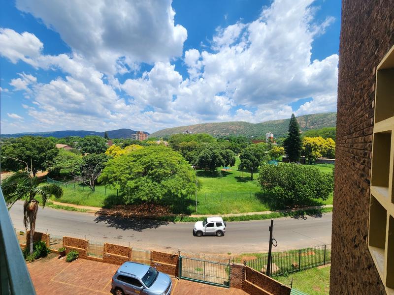 2 Bedroom Property for Sale in Pretoria North Gauteng