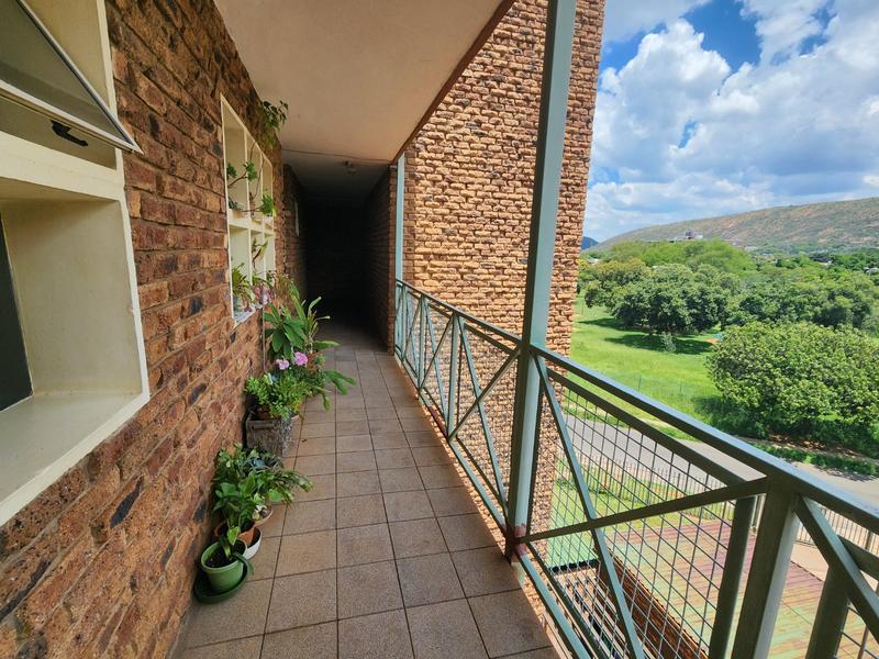 2 Bedroom Property for Sale in Pretoria North Gauteng