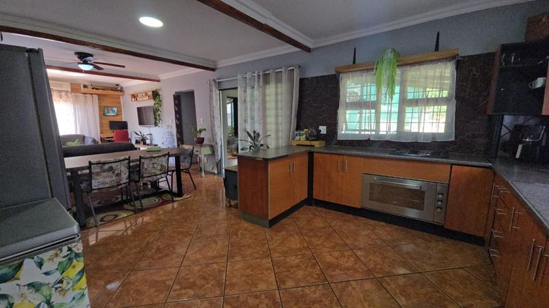 5 Bedroom Property for Sale in Pretoria North Gauteng