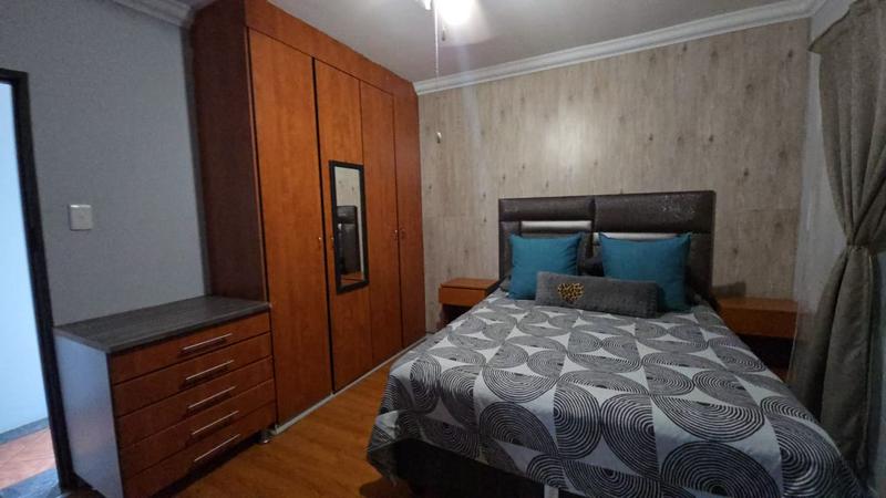 5 Bedroom Property for Sale in Pretoria North Gauteng