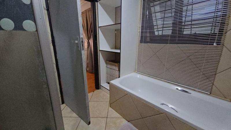 5 Bedroom Property for Sale in Pretoria North Gauteng