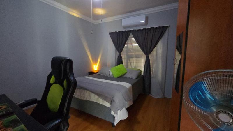 5 Bedroom Property for Sale in Pretoria North Gauteng