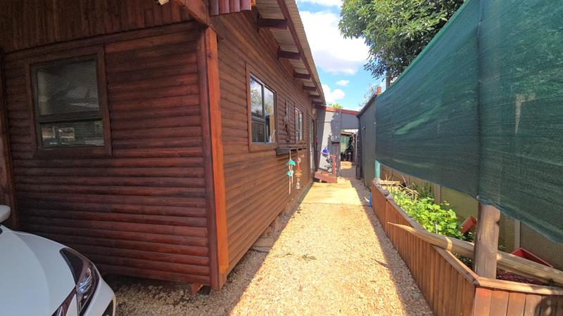 5 Bedroom Property for Sale in Pretoria North Gauteng