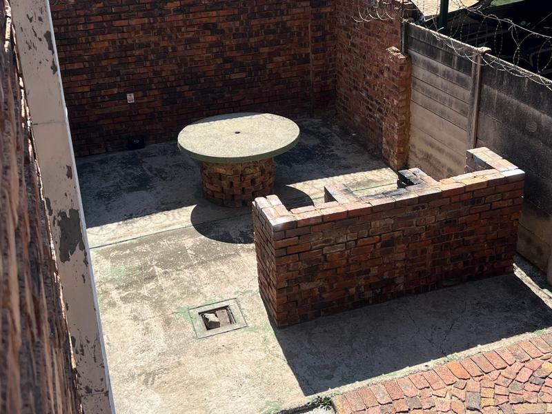 1 Bedroom Property for Sale in Pretoria West Gauteng