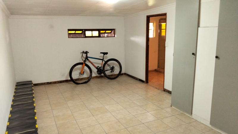 5 Bedroom Property for Sale in Suiderberg Gauteng