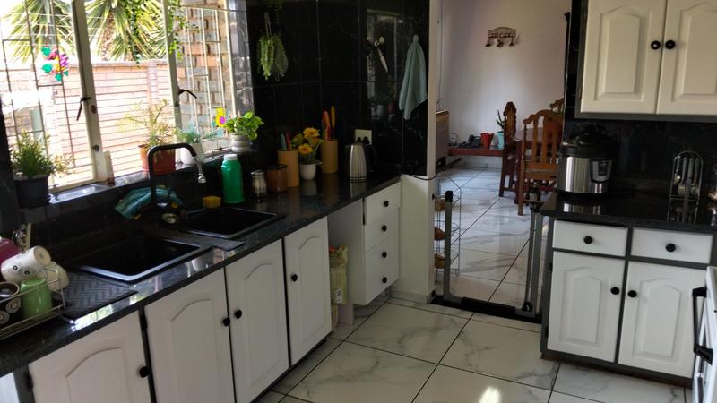 5 Bedroom Property for Sale in Suiderberg Gauteng