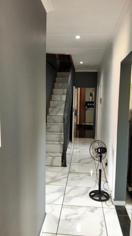 5 Bedroom Property for Sale in Suiderberg Gauteng