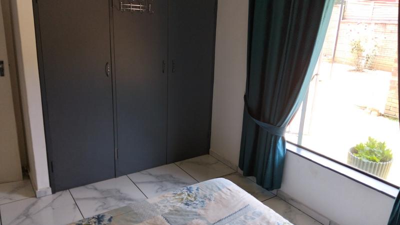 5 Bedroom Property for Sale in Suiderberg Gauteng