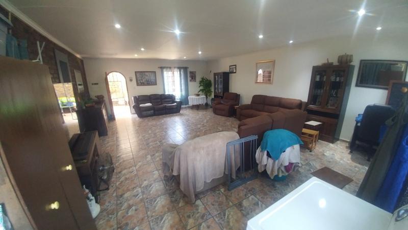 5 Bedroom Property for Sale in Suiderberg Gauteng