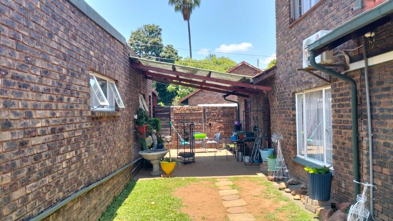 5 Bedroom Property for Sale in Suiderberg Gauteng