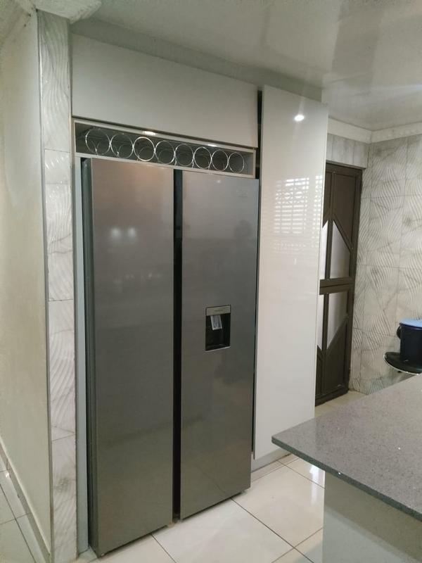 6 Bedroom Property for Sale in Ennerdale Gauteng