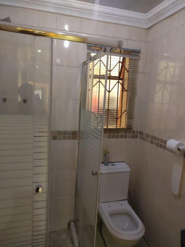 6 Bedroom Property for Sale in Ennerdale Gauteng