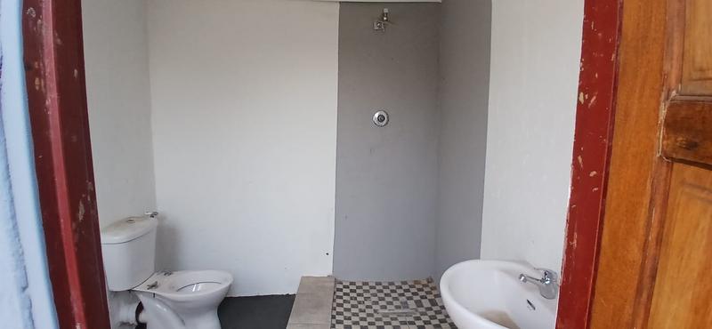 To Let 4 Bedroom Property for Rent in Protea Glen Gauteng