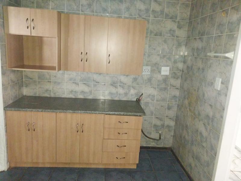 To Let 4 Bedroom Property for Rent in Booysens Gauteng