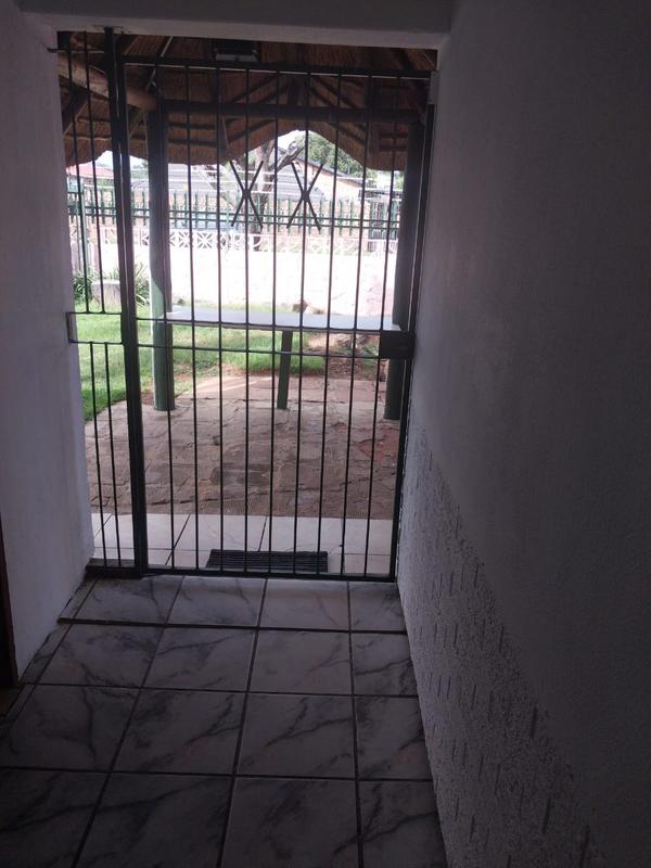 To Let 4 Bedroom Property for Rent in Booysens Gauteng