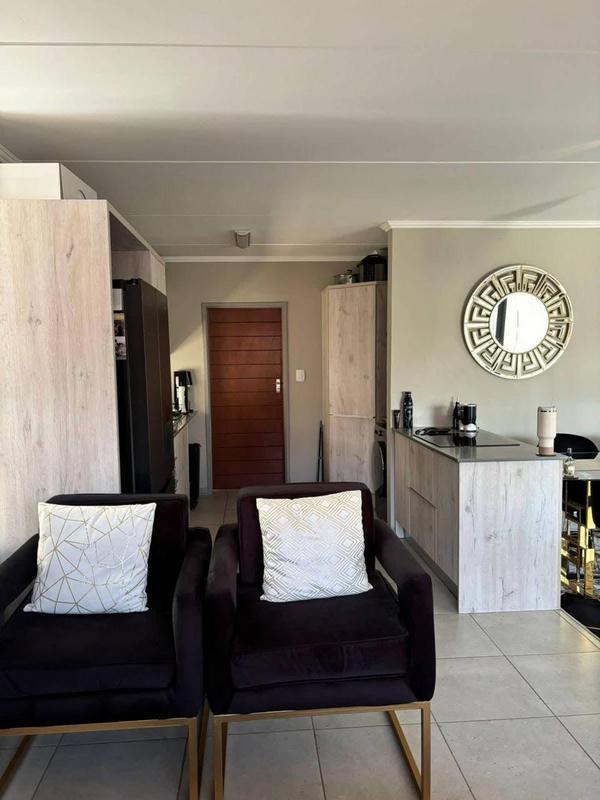 To Let 3 Bedroom Property for Rent in Amberfield Gauteng